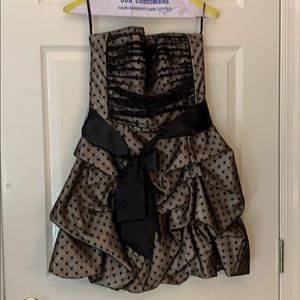 Strapless dress